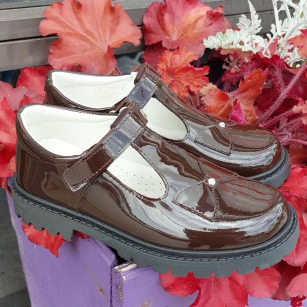 Andanines Brown Patent School Shoe 252421