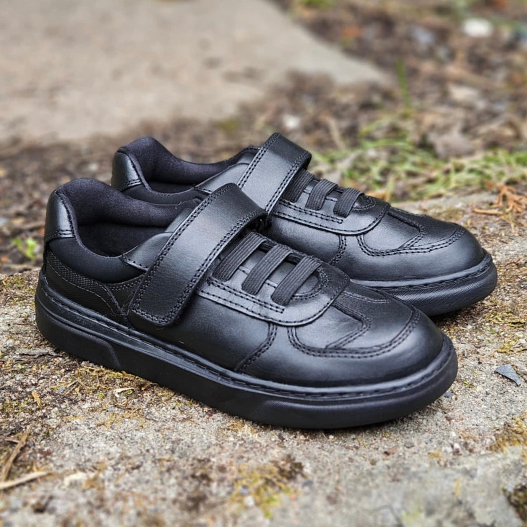Term Upton Black Leather