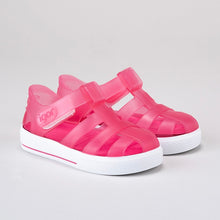 Load image into Gallery viewer, Igor Star fuchsia jelly sandal
