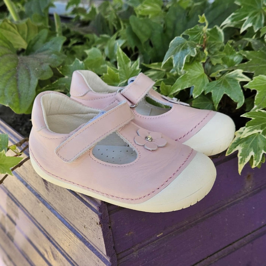 Andanines Pink Leather Pre-Walker 211113