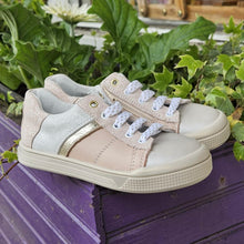 Load image into Gallery viewer, Bopy Scoobile Rose Multi Shoe
