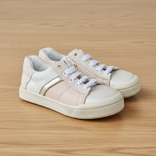 Load image into Gallery viewer, Bopy Scoobile Rose Multi Shoe
