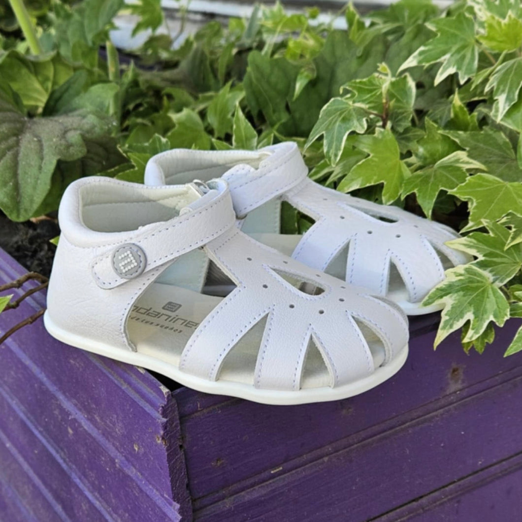 Andanines White Leather Sandal 241249
