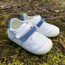 Load image into Gallery viewer, Andanines 201189 White/Navy Leather Pre-Walker
