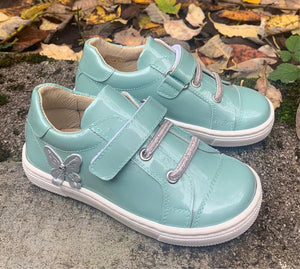 Andanines 221315 Green Patent