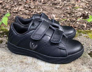 Joma Play Jnr 2101 Black School Trainer